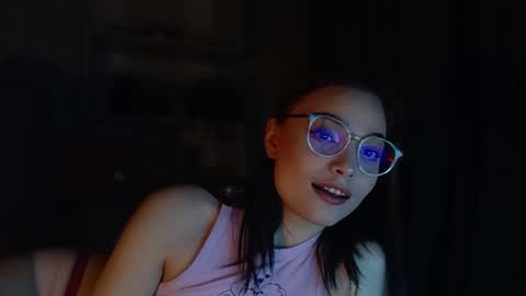 lola online show from April 22, 2:36 pm
