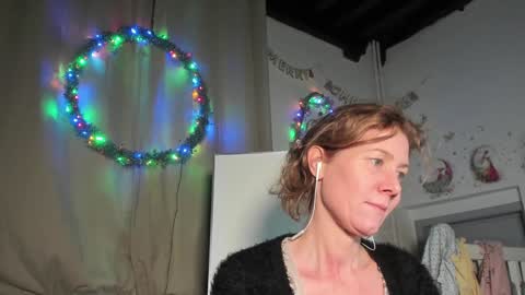 lola_belgium online show from January 14, 5:34 pm