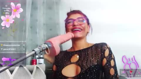 layla online show from September 11, 7:47 pm