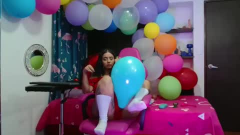 Snapshot of lola_fiery chatting on September 16, 11:02 pm lola_fiery online show from September 16, 11:02 pm