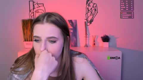 Lola online show from October 15, 1:30 am