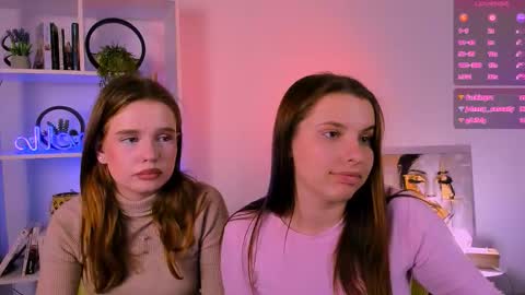 Lola online show from October 4, 10:47 pm