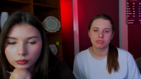 Lola online show from November 5, 9:20 pm