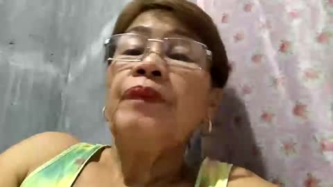 tey online show from January 10, 10:25 pm