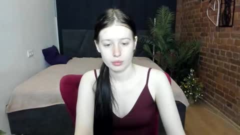 Lolla online show from December 20, 7:45 am