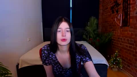 Lolla online show from December 21, 7:56 am