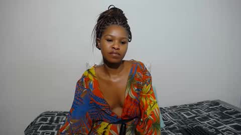lolly_96 online show from September 16, 6:16 pm