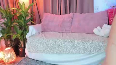 Lolly online show from June 18, 4:47 am