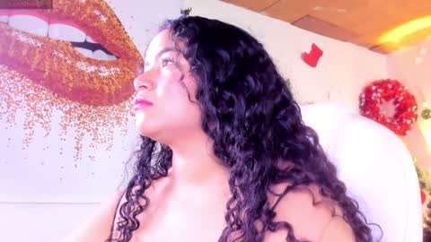 loly_marce online show from December 29, 9:09 pm