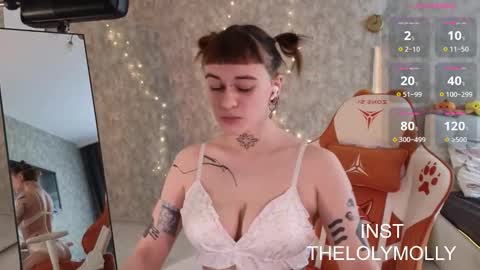 Molli online show from October 16, 9:56 am