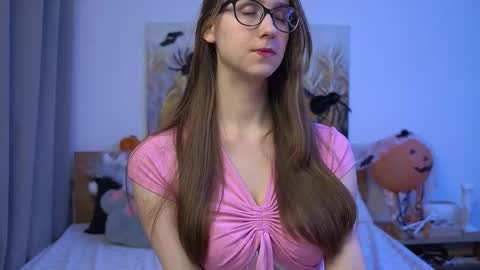 Hanna online show from October 31, 7:12 am