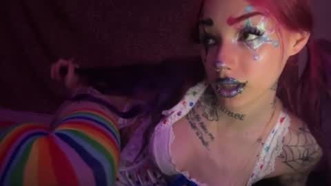 lookingforlona online show from October 17, 2:59 am