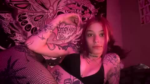 lookingforlona online show from September 25, 4:39 pm