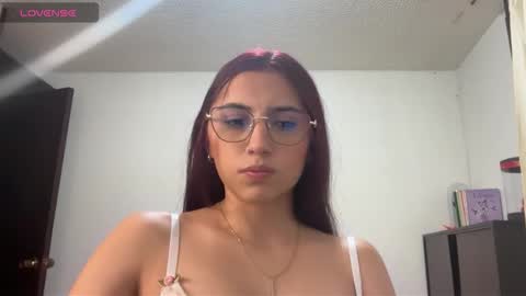 sofia lopez online show from September 19, 6:34 am