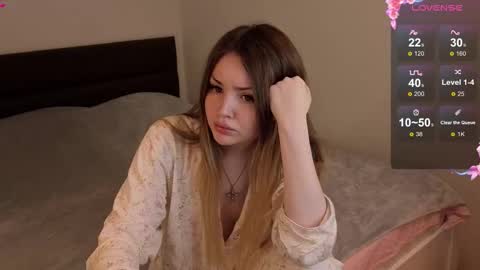 Lora online show from October 13, 11:57 am