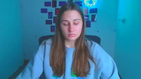 Lora online show from April 3, 5:38 am