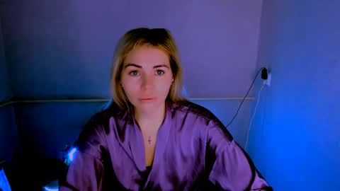 Lora online show from March 31, 2:55 am