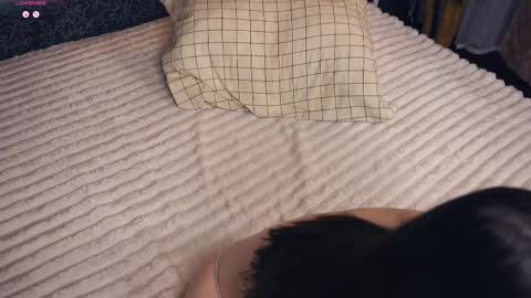 Snapshot of loradarter chatting on October 25, 6:10 am Lora online show from October 25, 6:10 am