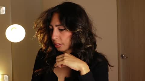 Deborah Daz online show from March 31, 3:56 pm