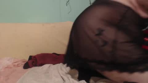 lorelay online show from November 3, 6:45 pm