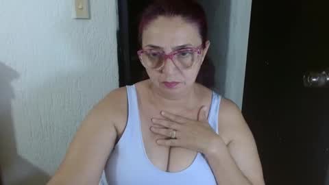 Lorena.. online show from February 18, 10:36 pm
