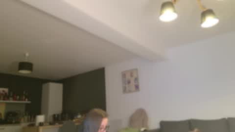 Snapshot of lorennameliyy chatting on October 8, 7:29 pm Amelia online show from October 8, 7:29 pm