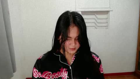 LOREN online show from December 25, 9:33 pm