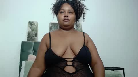 Snapshot of lorenztaylor chatting on January 13, 6:49 am lorena online show from January 13, 6:49 am