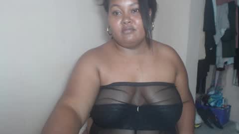 Snapshot of lorenztaylor chatting on October 11, 7:13 am lorena online show from October 11, 7:13 am