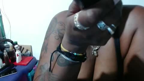 Snapshot of loretybighot chatting on March 3, 11:45 pm loretybighot online show from March 3, 11:45 pm