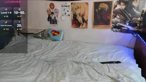 Lori online show from January 13, 8:24 pm