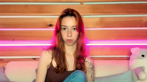Lori online show from September 13, 2:08 am