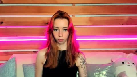 Lori online show from September 17, 1:36 am
