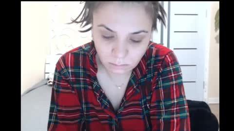 LorraGrey online show from December 30, 6:31 am