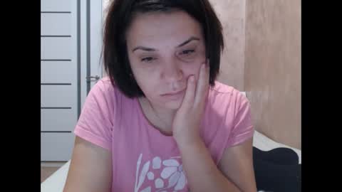 LorraGrey online show from October 27, 3:24 am