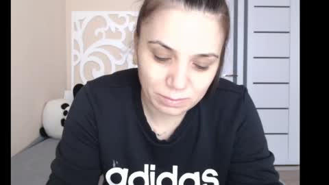 LorraGrey online show from January 14, 7:27 am