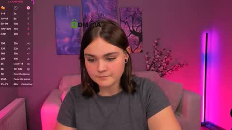 Lora for u online show from September 17, 7:34 pm