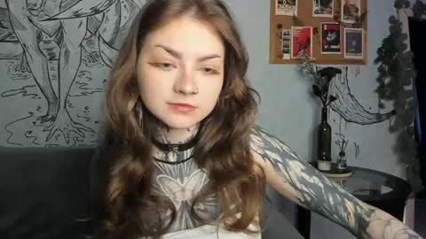 lostallice online show from May 14, 4:40 am