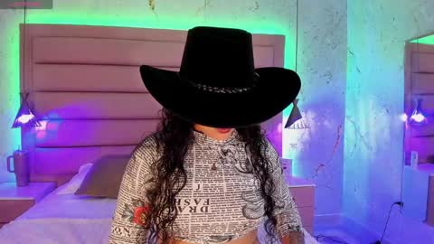 Lotti online show from December 5, 4:09 am