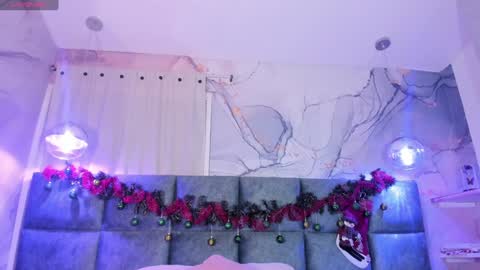 Lotti online show from December 18, 3:47 am