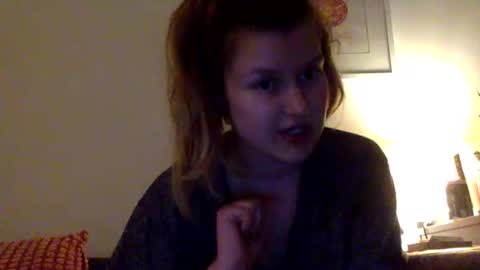 lou880432 online show from March 6, 8:37 pm