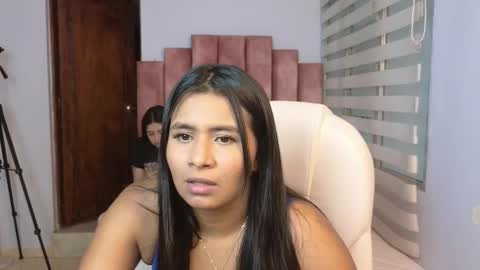 Snapshot of lou_rosse chatting on February 24, 8:14 pm Lou Rosse online show from February 24, 8:14 pm