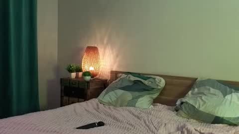 Snapshot of louannbisignano chatting on September 19, 11:26 pm Riley online show from September 19, 11:26 pm