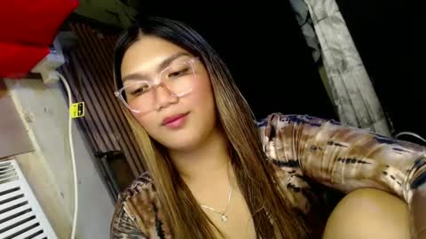 Sweet   online show from January 2, 11:31 am