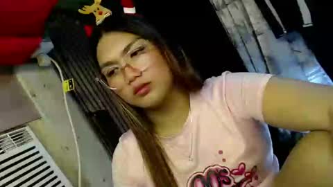 Sweet   online show from December 29, 1:49 pm