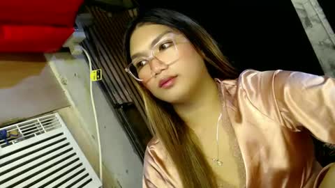 Sweet   online show from January 3, 11:57 am
