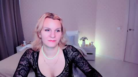 Louisa online show from December 19, 8:13 am