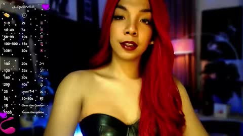 Snapshot of louisassy chatting on October 31, 2:46 am Louisa online show from October 31, 2:46 am