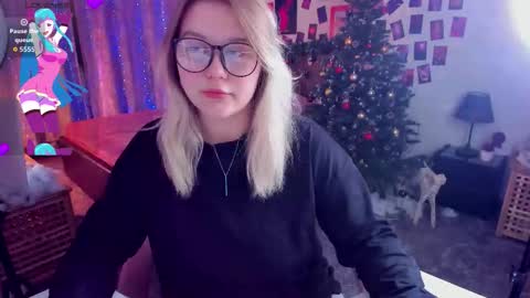 Loise online show from January 18, 9:33 pm