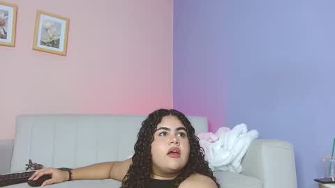 Snapshot of lourdes_moon22 chatting on September 24, 12:48 pm lourdes_moon22 online show from September 24, 12:48 pm